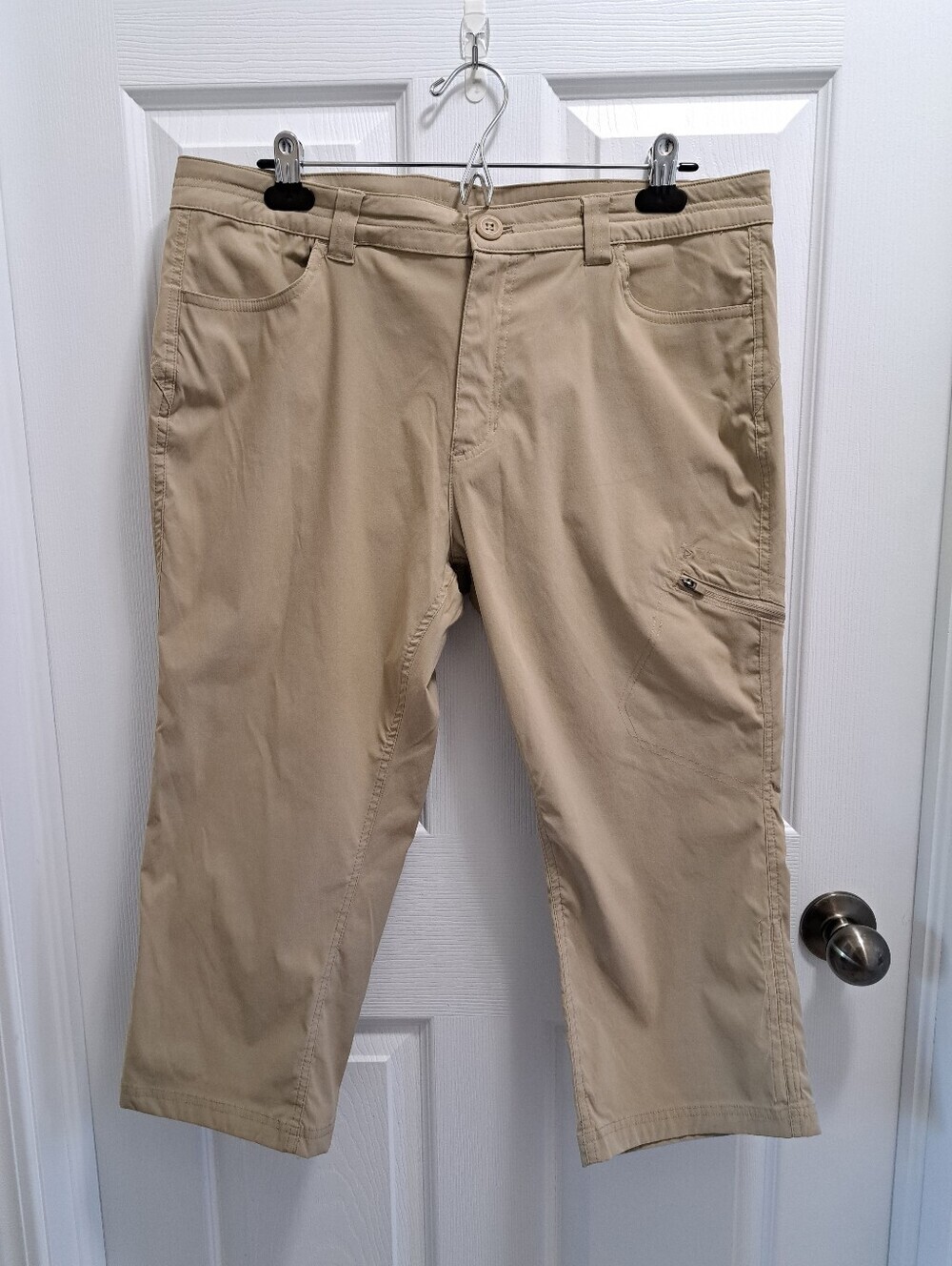 Eddie Bauer Beige Capris Women's Size 14 Casual Stretch Pockets Neutral Summer
